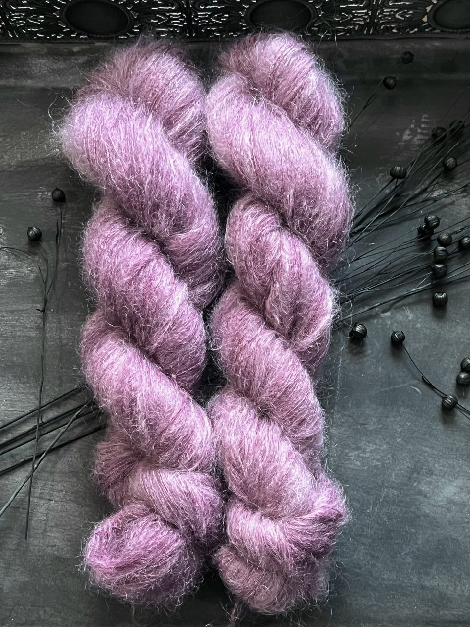 Kid Mohair 50g - semi solid - Violet Plum