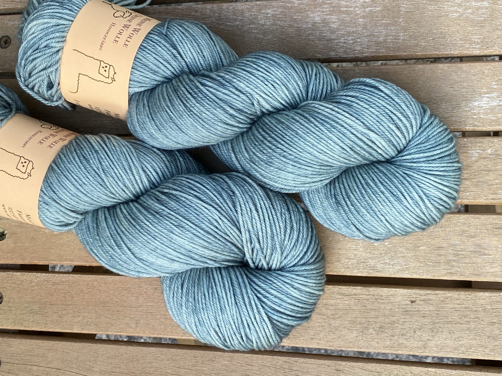 Merino 16 Micron - semi solid - Zeder – Bild 3