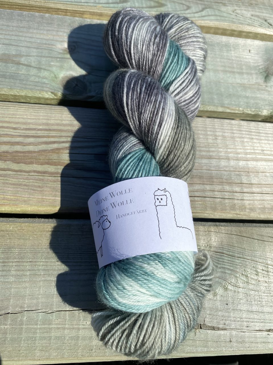 4-fach Sockenwolle fine - Marbel Sage – Bild 6