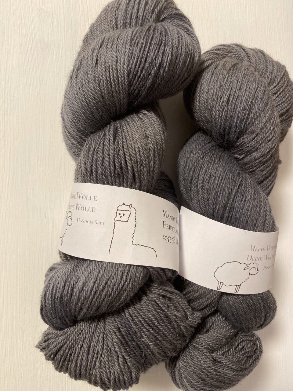 Merinowolle 433 - semi solid - Charcoal