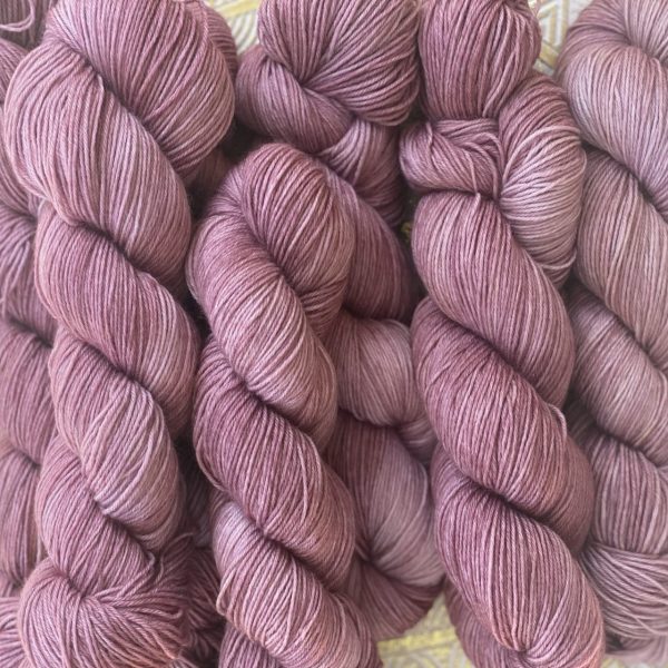 4-fach Sockenwolle fine - semi solid - Blooming Heather