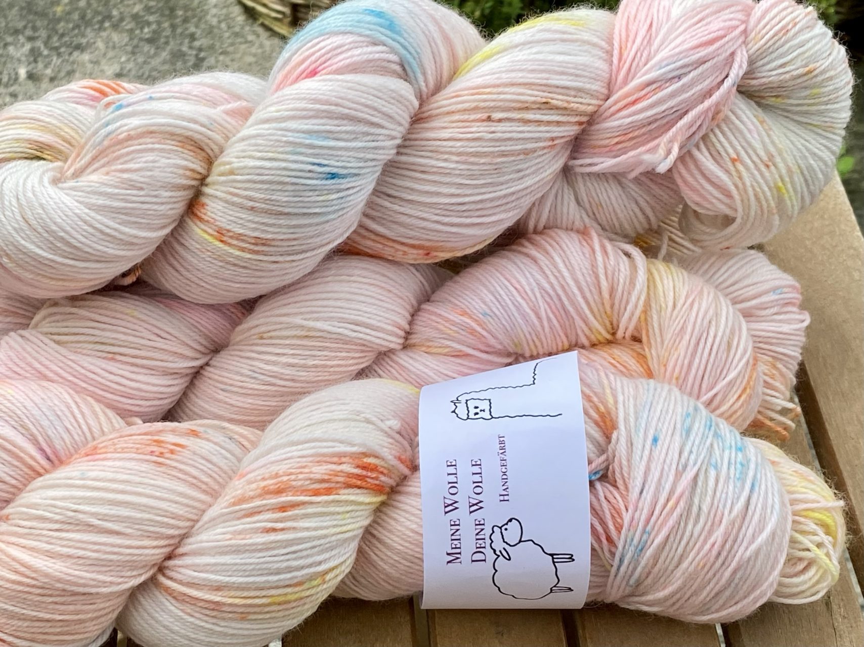 4-fach Sockenwolle fine - Unicorn Whisper – Bild 3