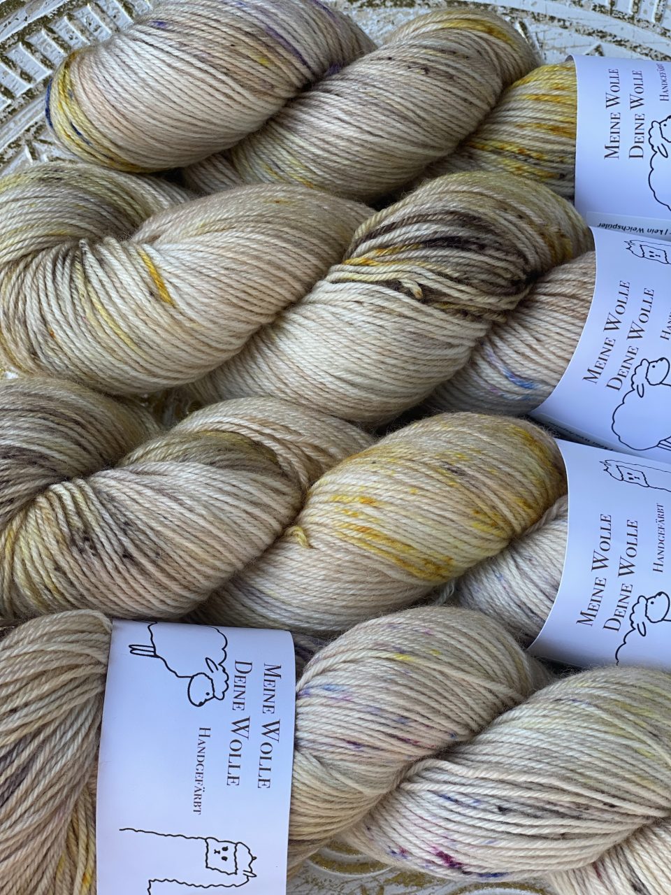 4-fach Sockenwolle fine - Honey Drizzle – Bild 3