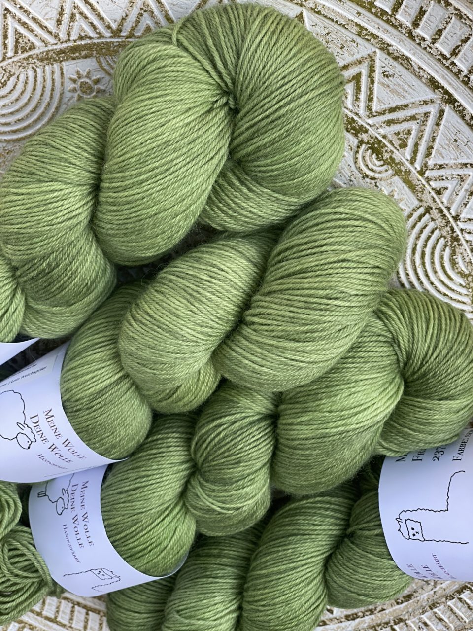 4-fach Sockenwolle fine - semi solid - Herbal Charm