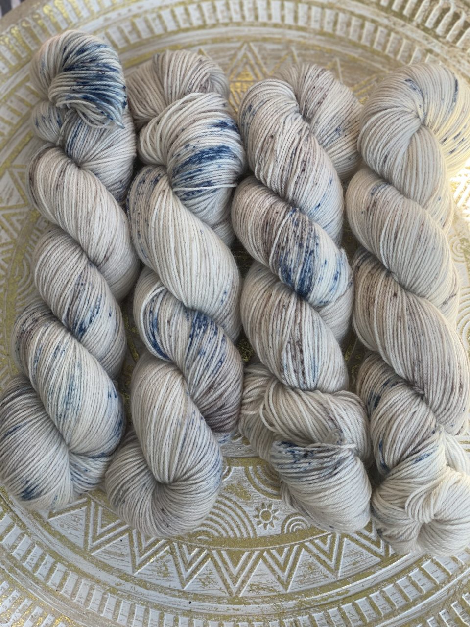 4-fach Sockenwolle fine - Frosted Birch – Bild 3