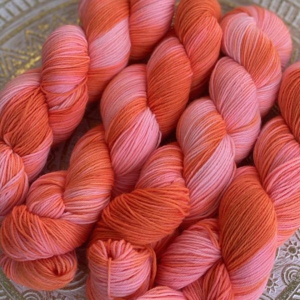 4-fach Sockenwolle fine - Neon Coral