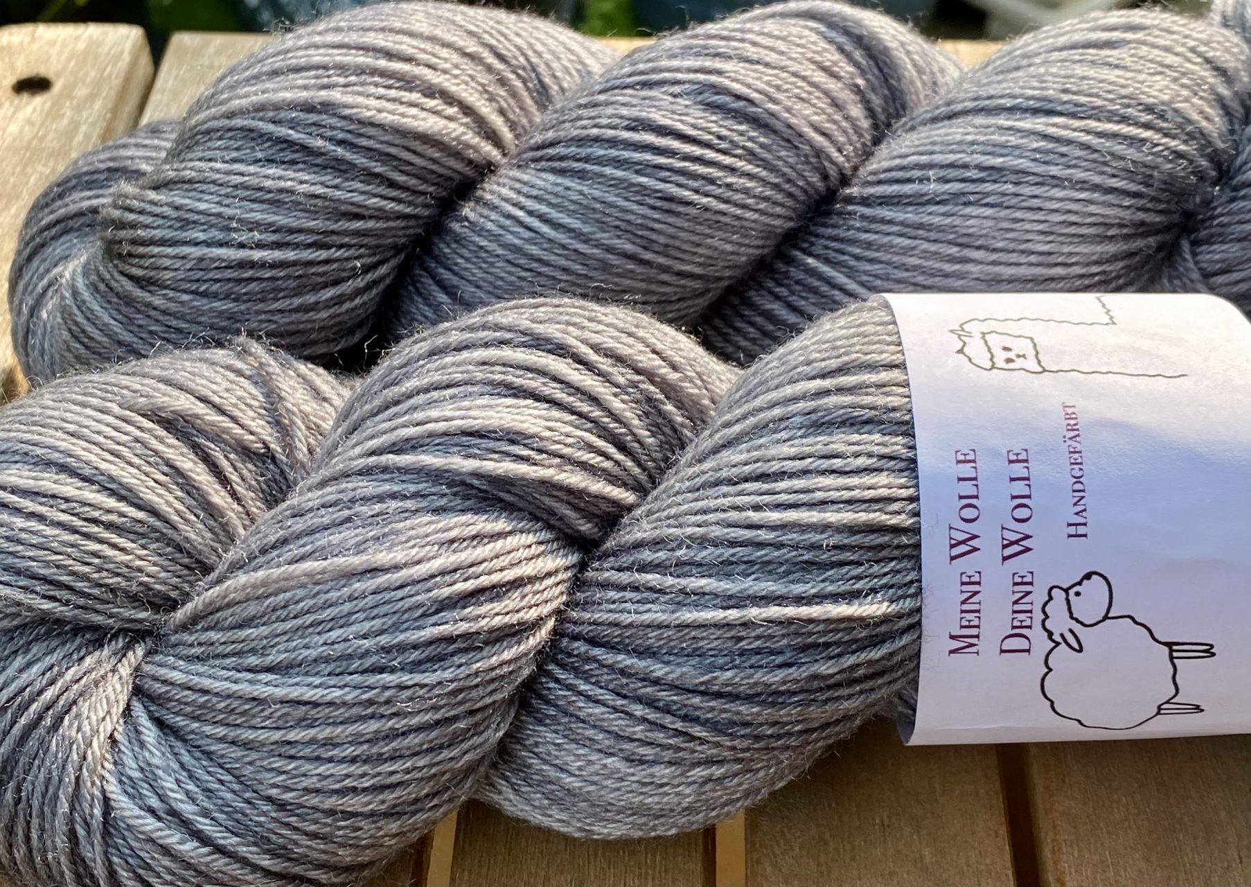 MerinoSeide 70/30 - semi solid - Silver Metal – Bild 2