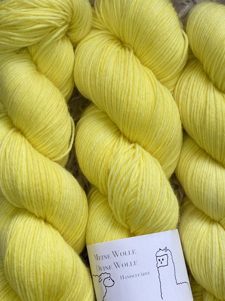 4-fach Sockenwolle fine - semi solid - Citrus Sorbet – Bild 2