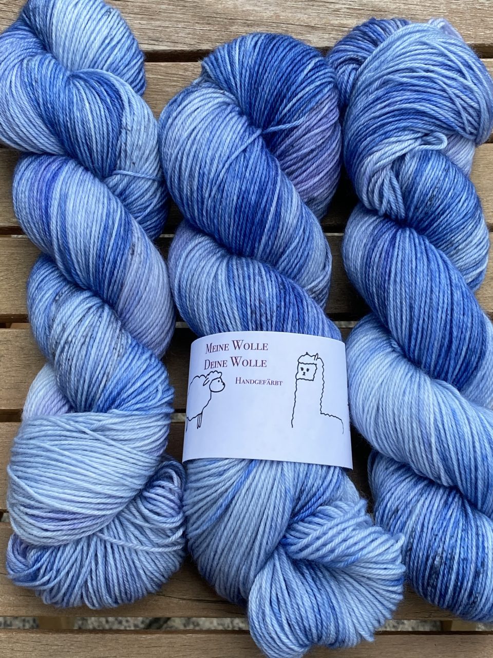 4-fach Sockenwolle fine - Winter Waltz – Bild 3