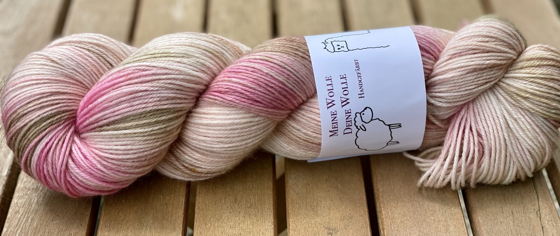 4-fach Sockenwolle fine - Raspberry Milk – Bild 4