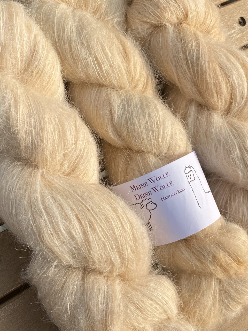 Federleicht Baby Suri|Seide 50g - semi solid - Creamy – Bild 4