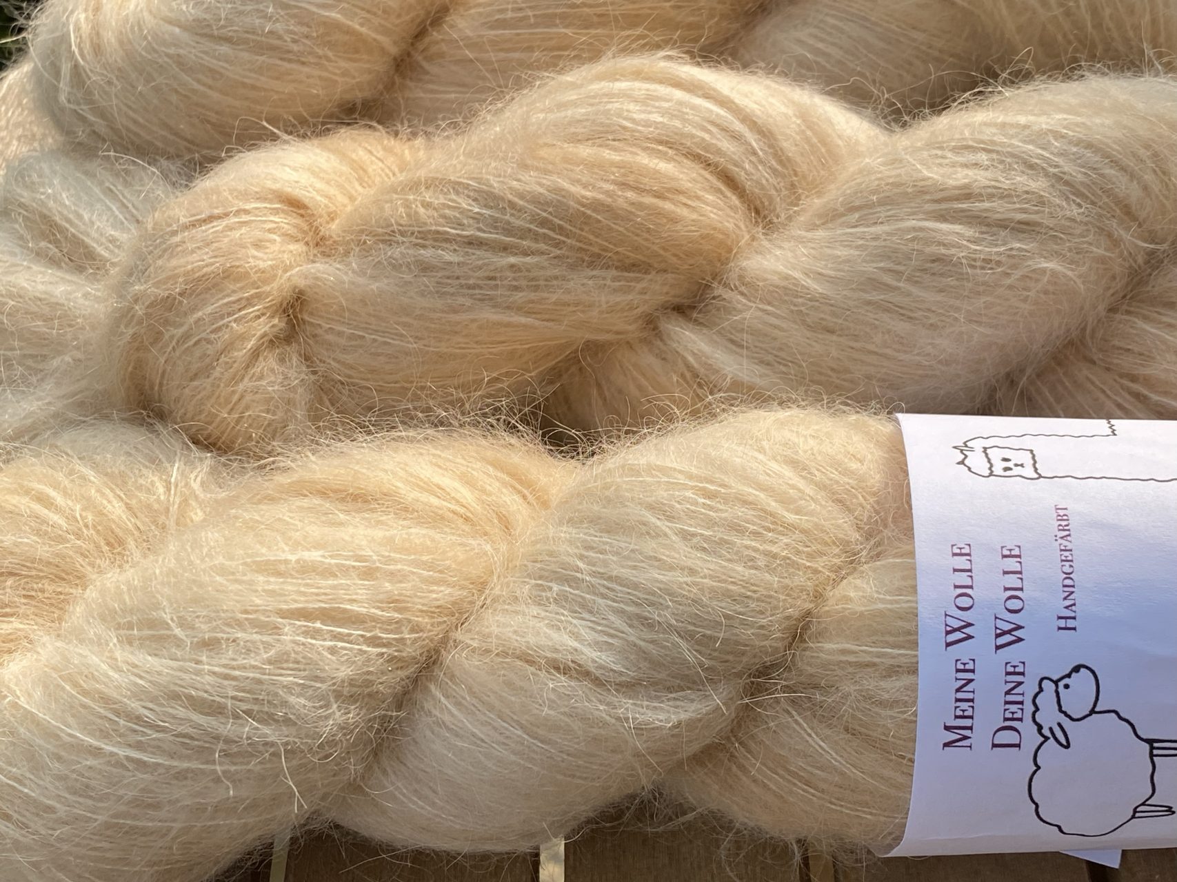 Federleicht Baby Suri|Seide 50g - semi solid - Creamy – Bild 2