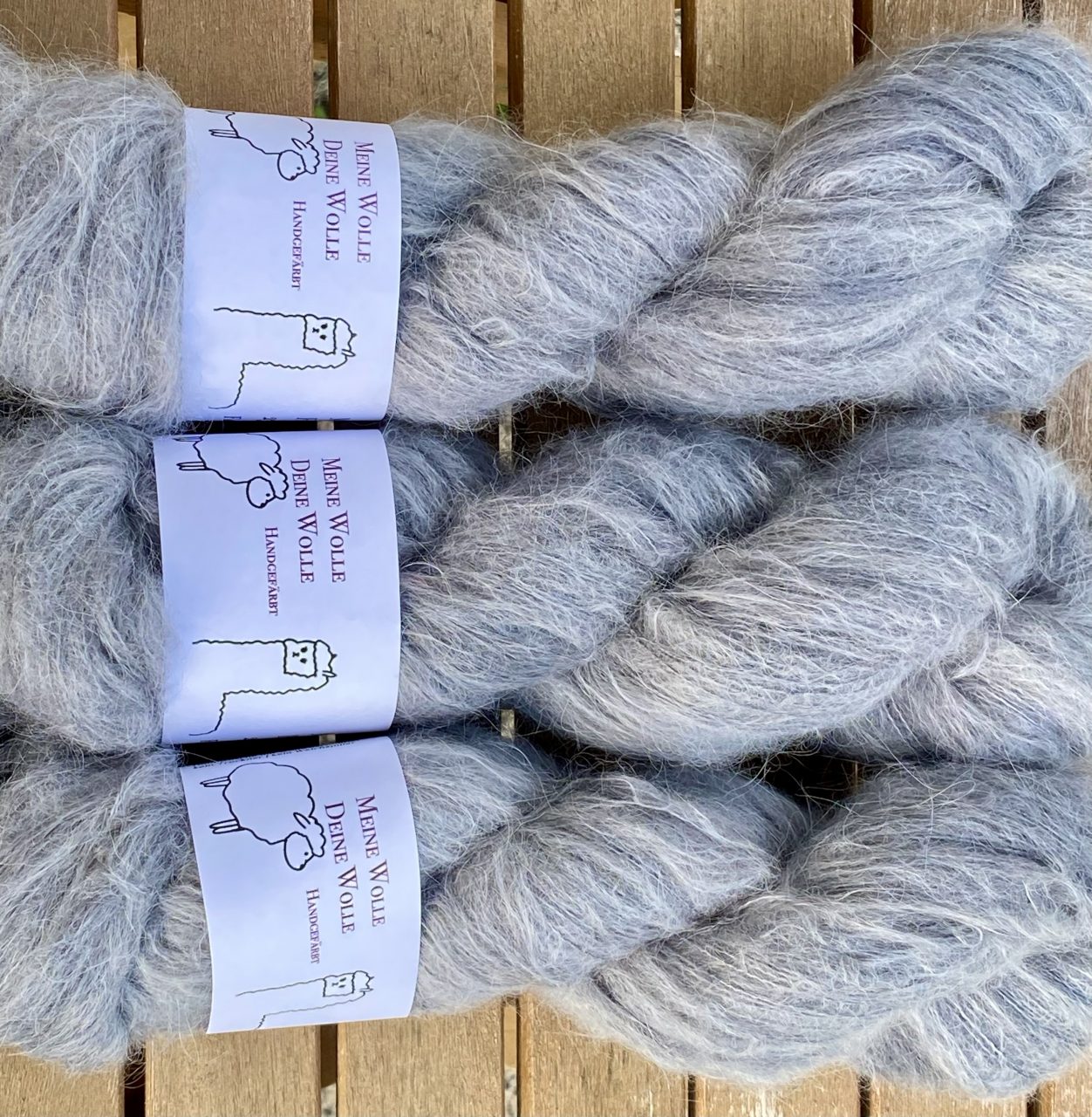 Federleicht Baby Suri|Seide 50g - semi solid - Silver Metal – Bild 2