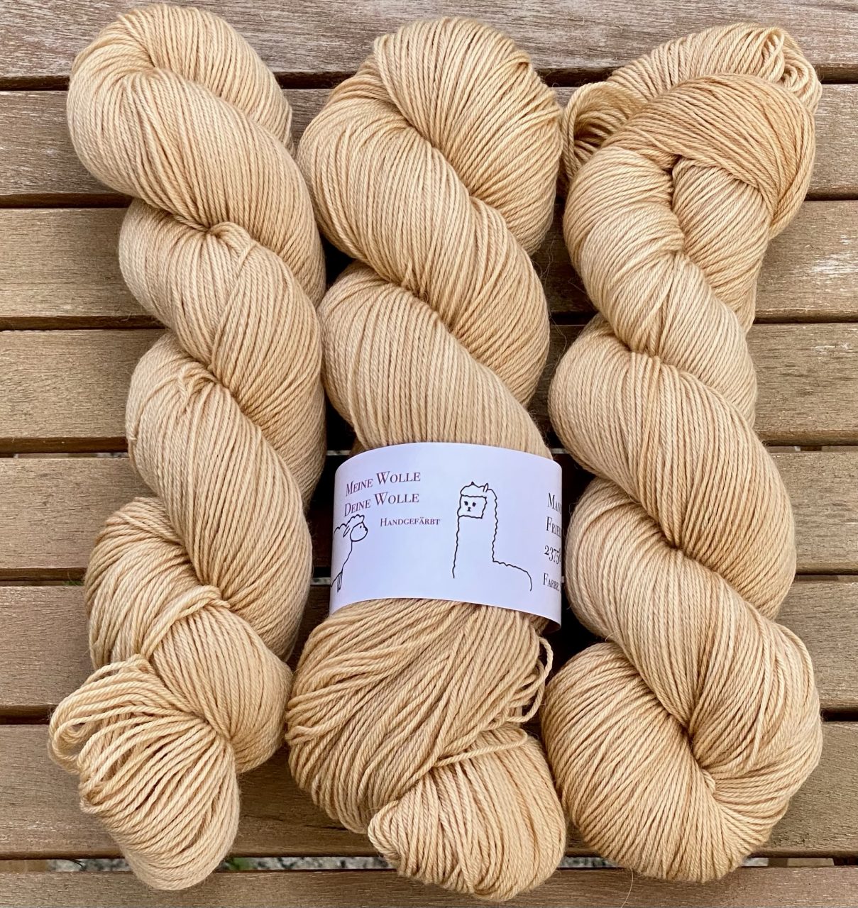 MerinoRoyalSeide - semi solid - Sandy Buff