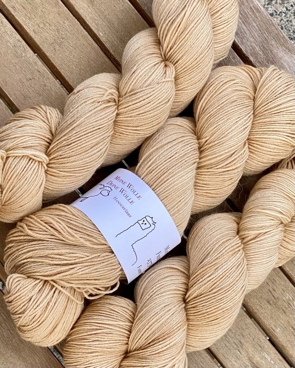 MerinoRoyalSeide - semi solid - Sandy Buff – Bild 2