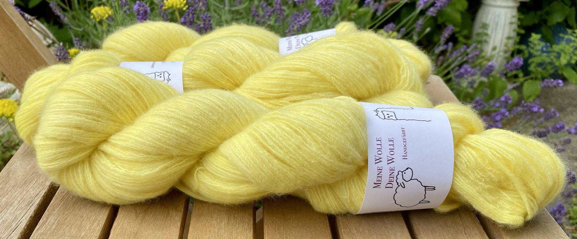 Kuschelwolke Merino|Seide|Kaschmir 50g - semi solid - Citrus Sorbet – Bild 3