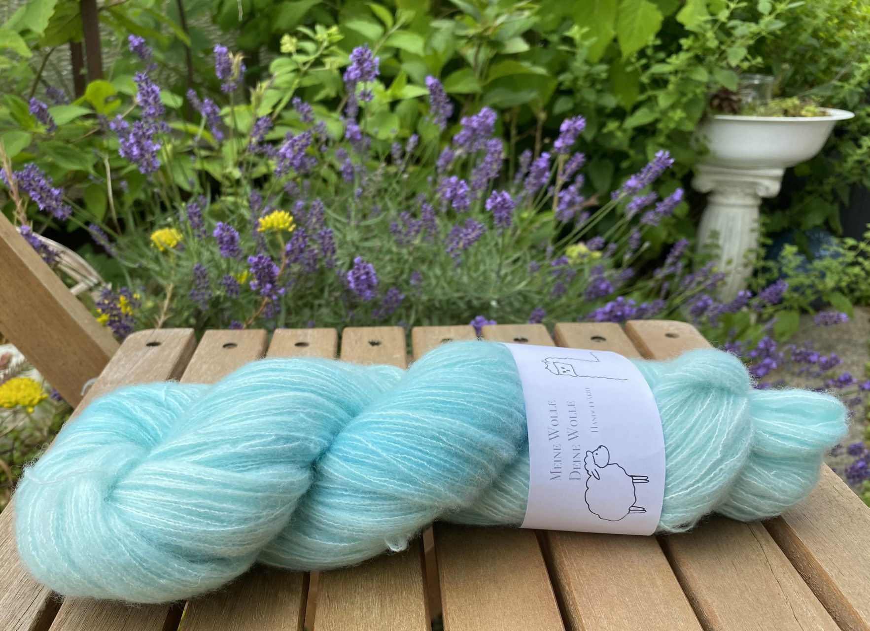 Kuschelwolke Merino|Seide|Kaschmir 50g - semi solid - Lagoon Breeze – Bild 2