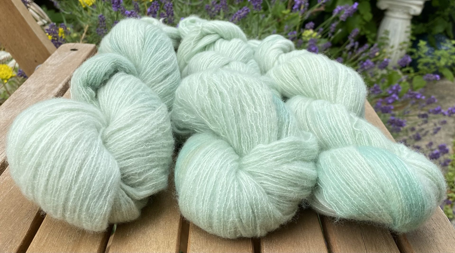 Kuschelwolke Merino|Seide|Kaschmir 50g - semi solid - Mint Cloud