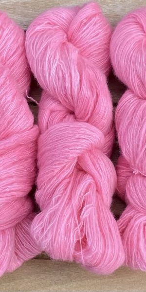 Kuschelwolke Merino|Seide|Kaschmir 50g - semi solid - Sweetheart Pink