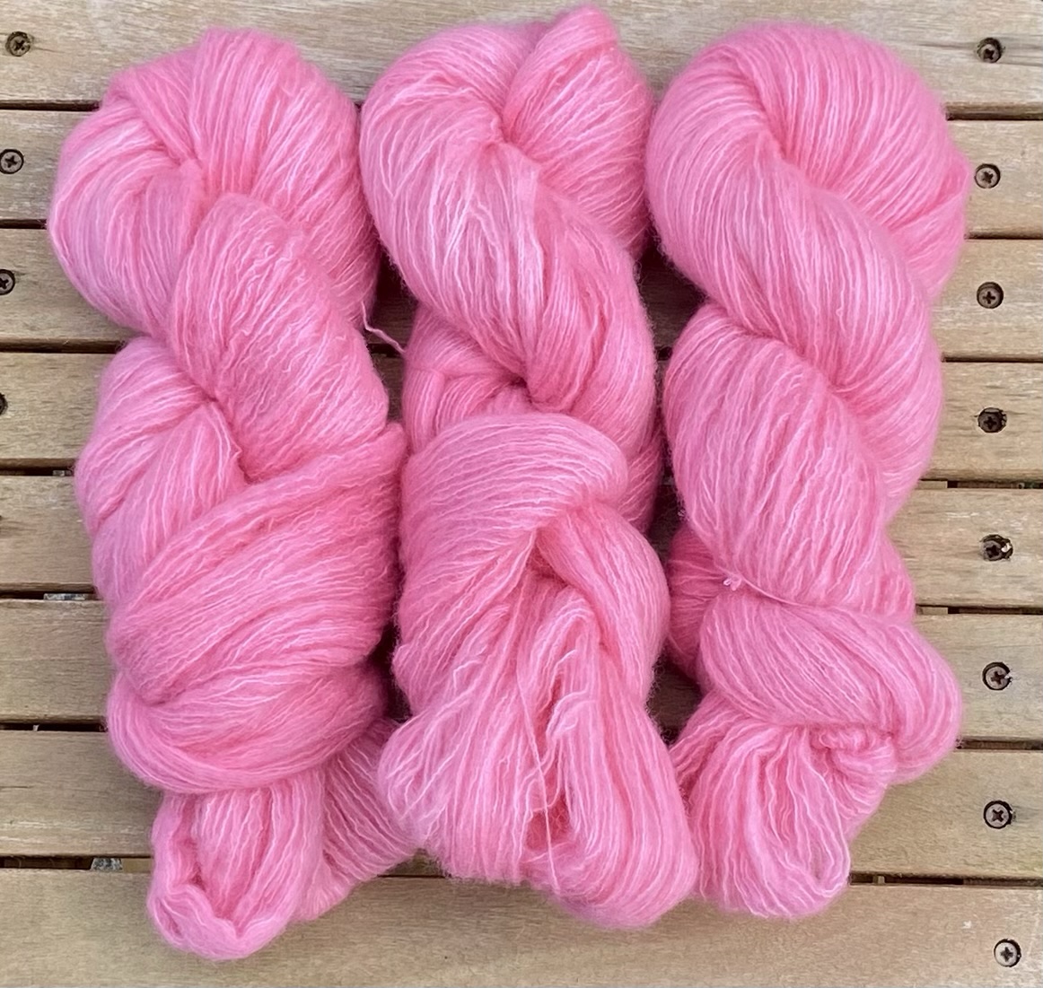 Kuschelwolke Merino|Seide|Kaschmir 50g - semi solid - Sweetheart Pink