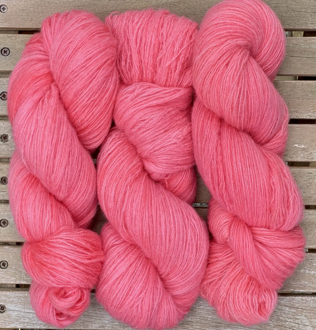 Kuschelwolke Merino|Seide|Kaschmir 50g - semi solid - Tropical Melon