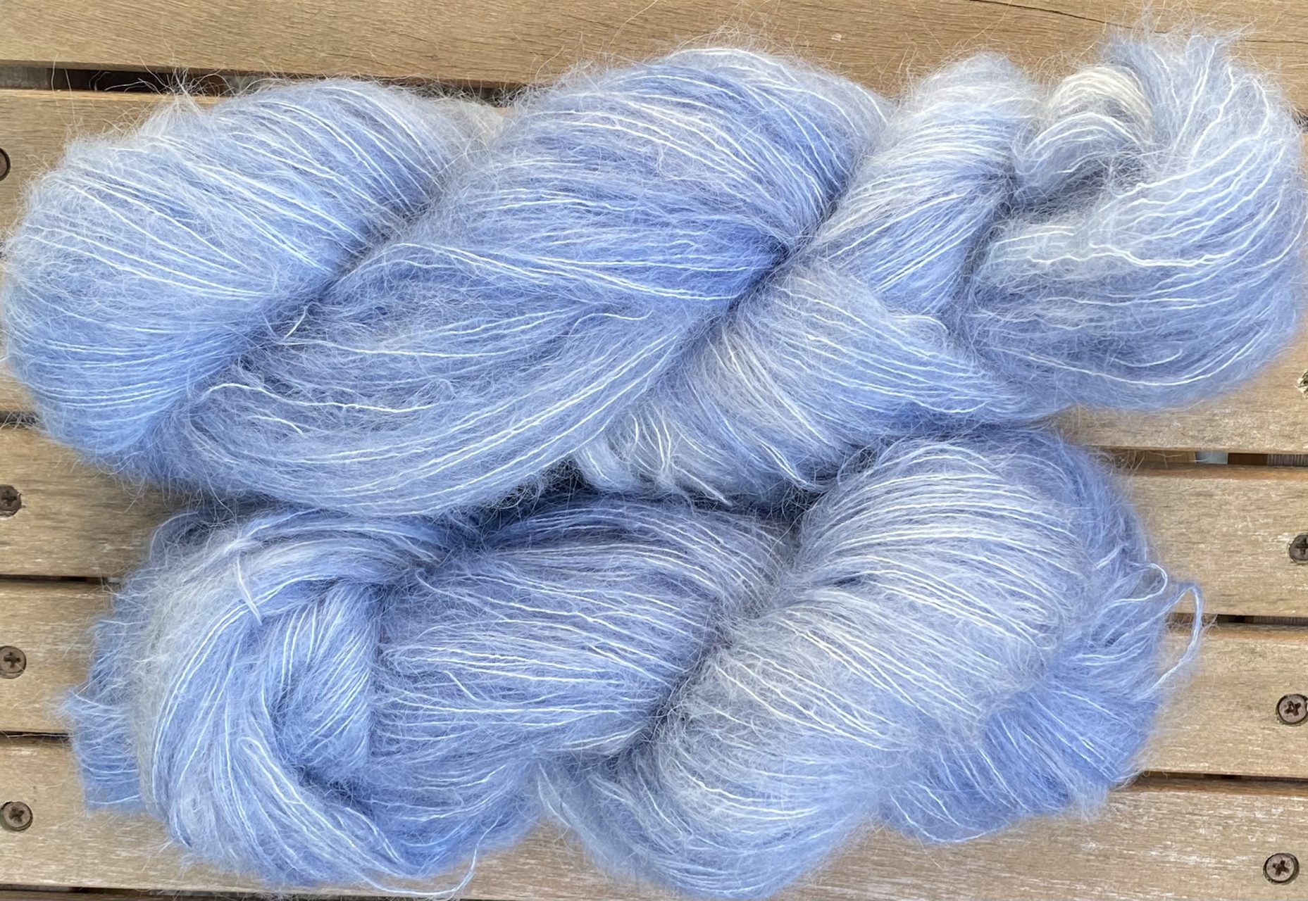 Federleicht Baby Suri|Seide 50g - semi solid - Snow over Fjords – Bild 3