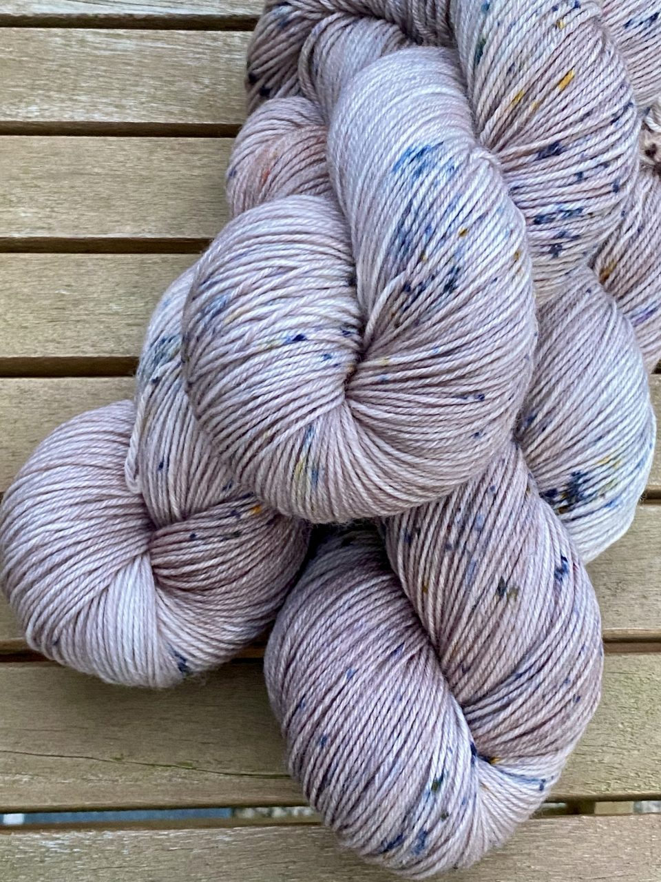 4-fach Sockenwolle fine - Sepia & Ink – Bild 2