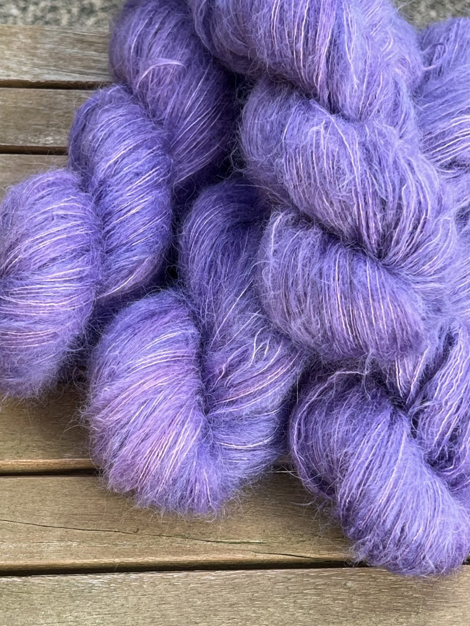 Federleicht Baby Suri|Seide 50g - semi solid - Lavendel Lore – Bild 2