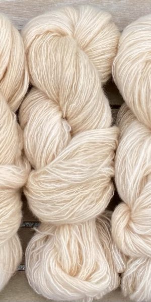 Kuschelwolke Merino|Seide|Kaschmir 50g - semi solid - Creamy
