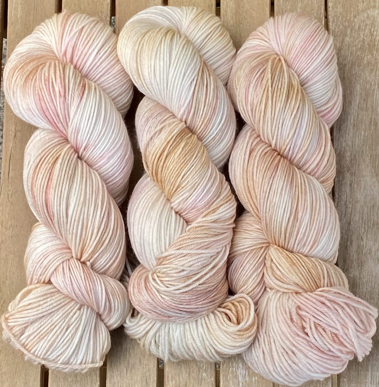 Merino 16 Micron - Soft Meringue