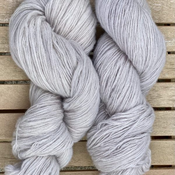 Kuschelwolke Merino|Seide|Kaschmir 50g - semi solid - Greige