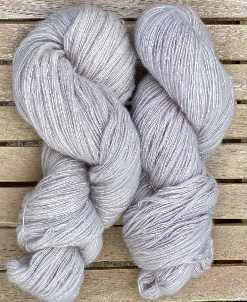 Kuschelwolke Merino|Seide|Kaschmir 50g - semi solid - Greige