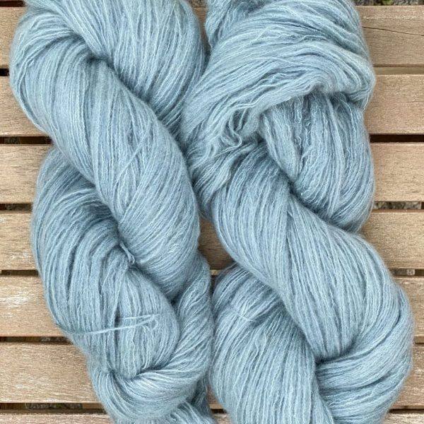 Kuschelwolke Merino|Seide|Kaschmir 50g - semi solid - Zeder