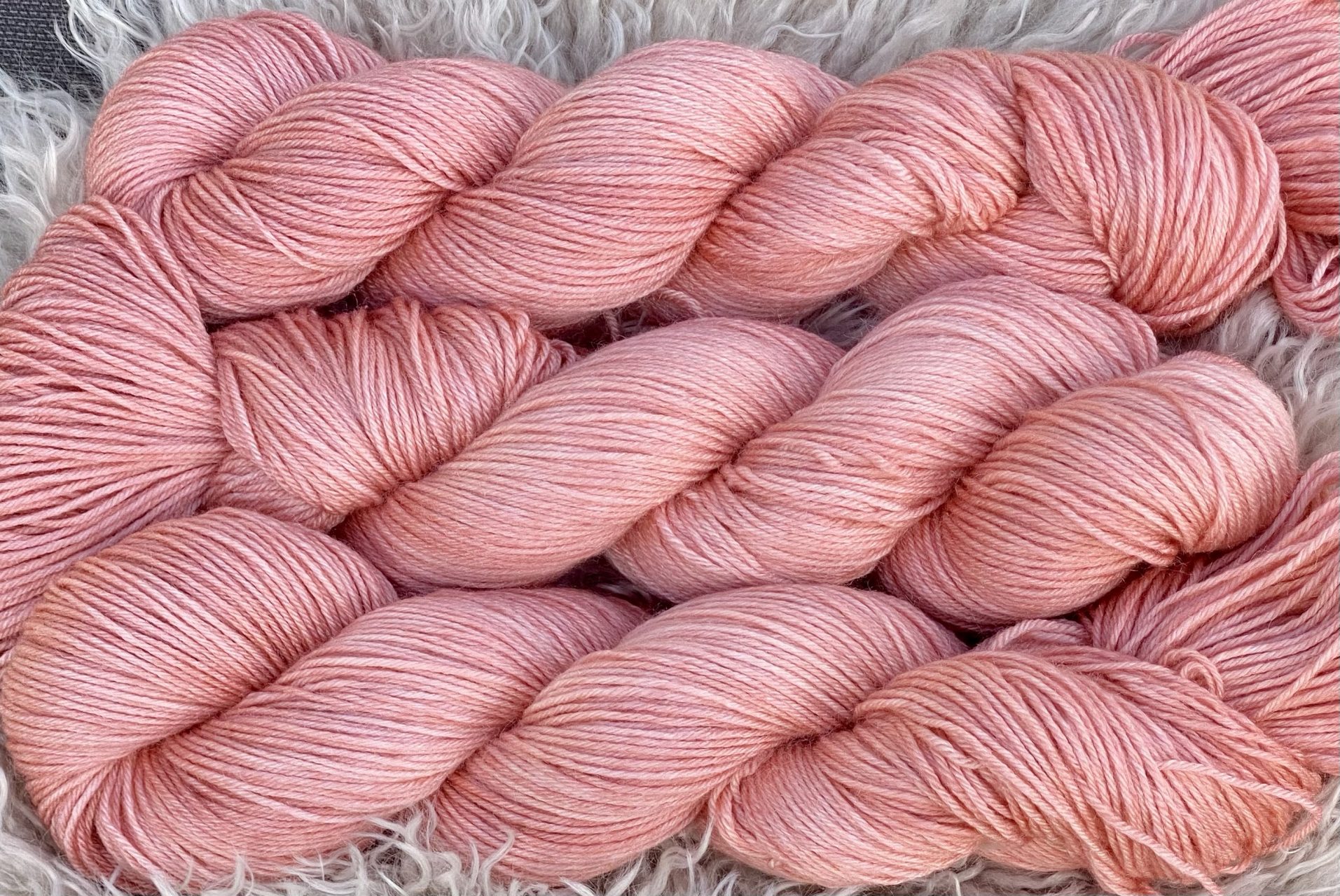 MerinoSeide 70/30 - semi solid - Salmon – Bild 4