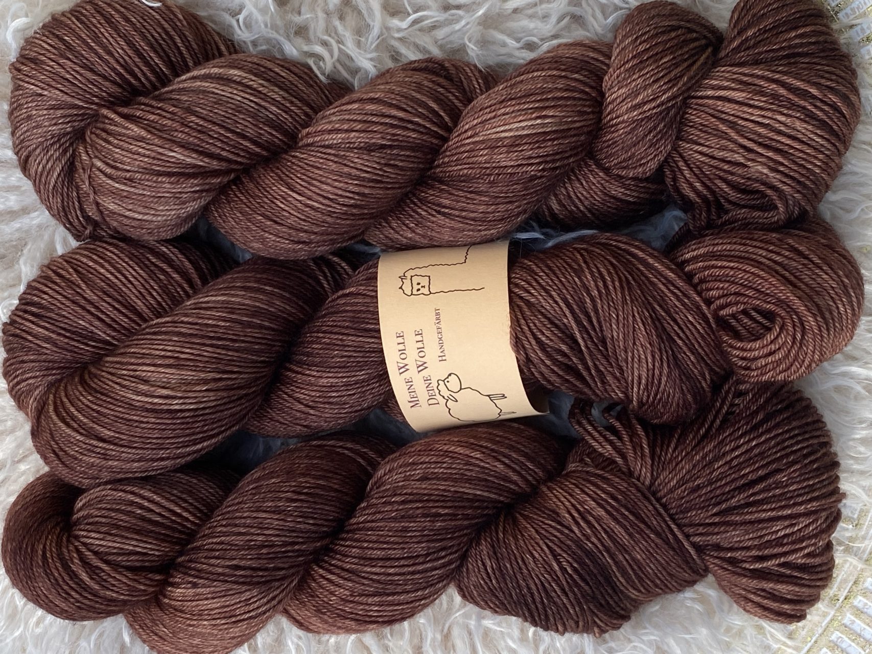 Merino 16 Micron - semi solid - Chestnut – Bild 3