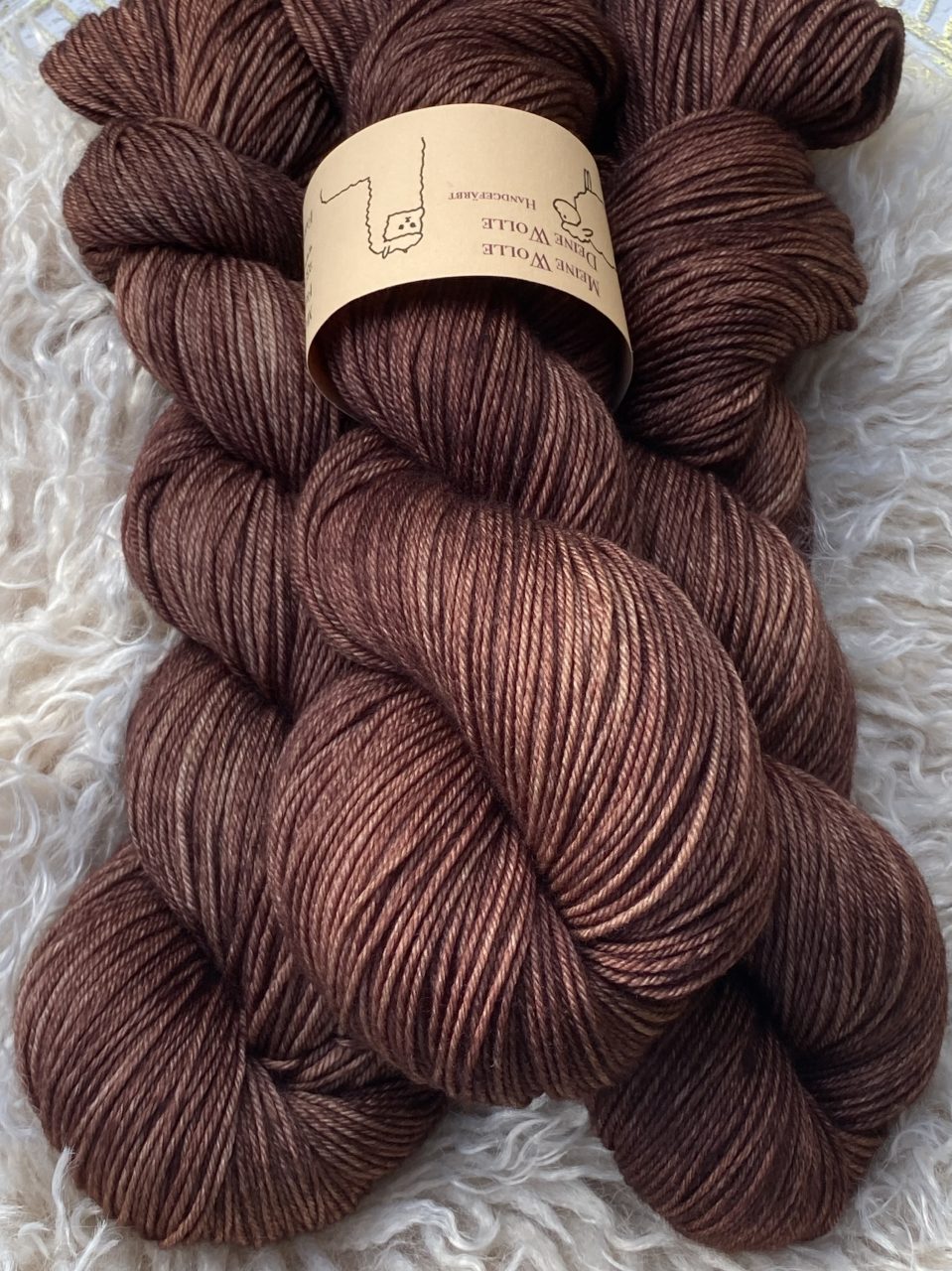 Merino 16 Micron - semi solid - Chestnut – Bild 4