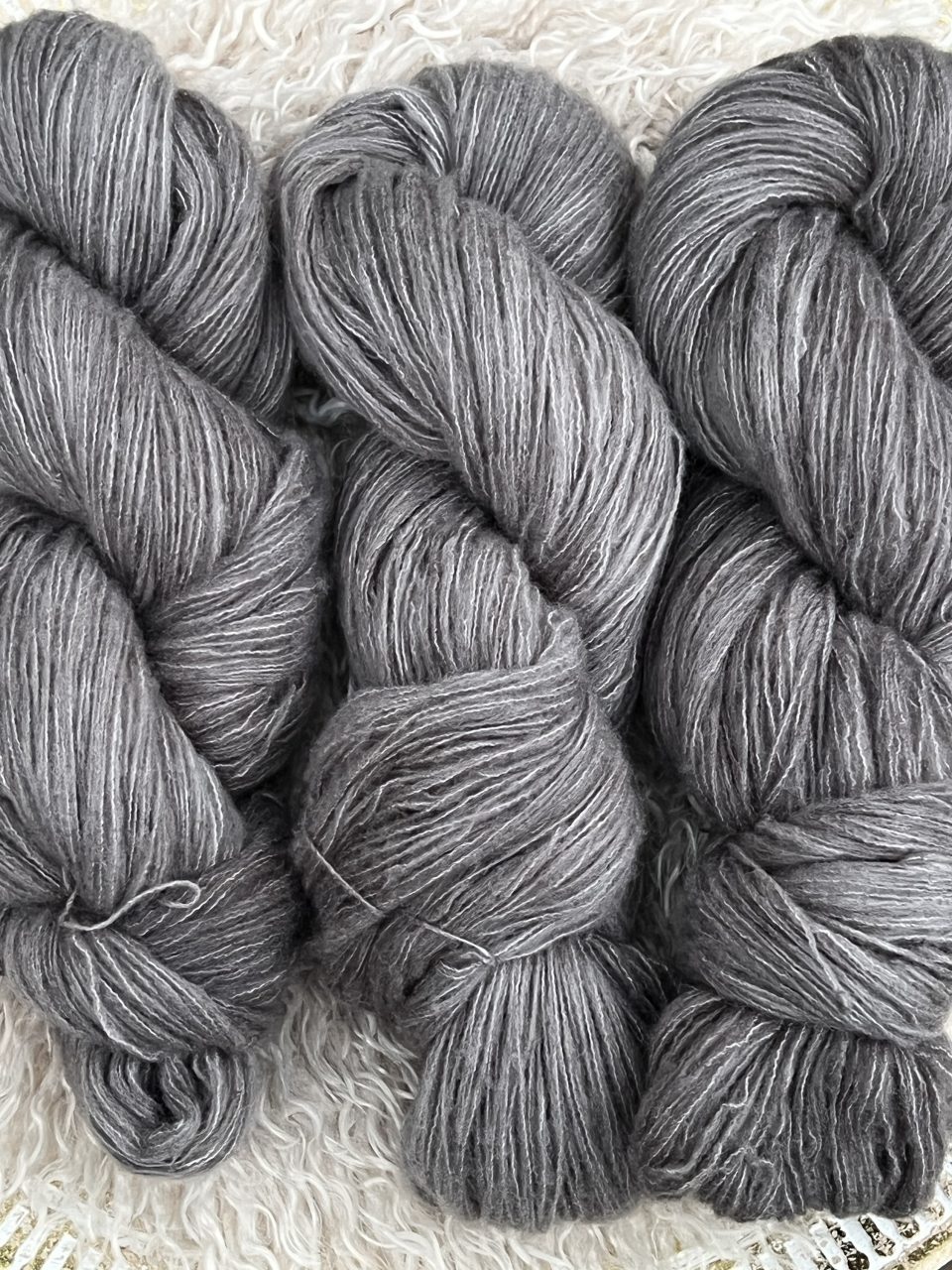 Kuschelwolke Merino|Seide|Kaschmir 50g - semi solid - Steel