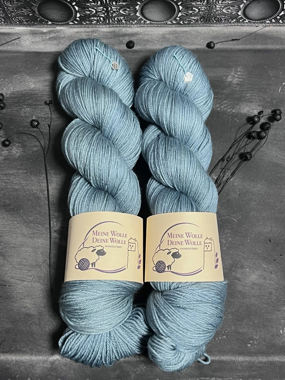 Merino 16 Micron - semi solid - Zeder