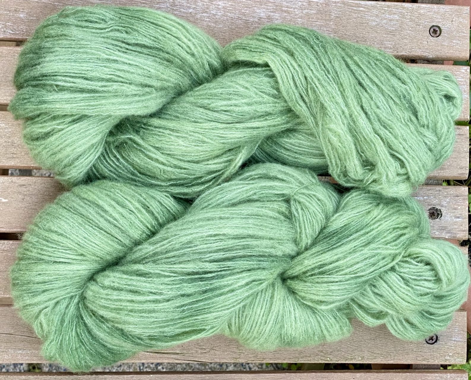 Kuschelwolke Merino|Seide|Kaschmir 50g - semi solid - Green Hunter