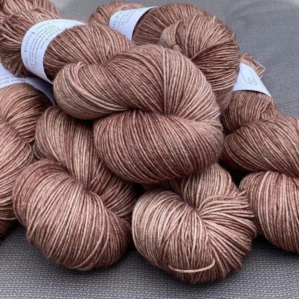 4-fach Sockenwolle fine - semi solid - Muted Truffle
