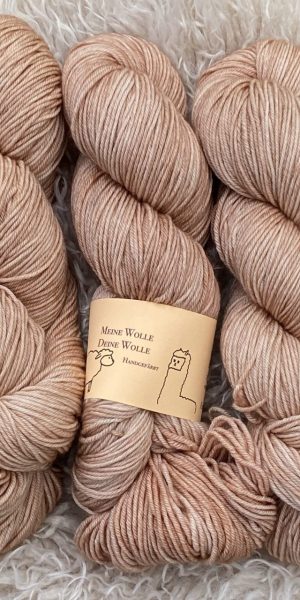 Merino 16 Micron - semi solid - Desert Parchment