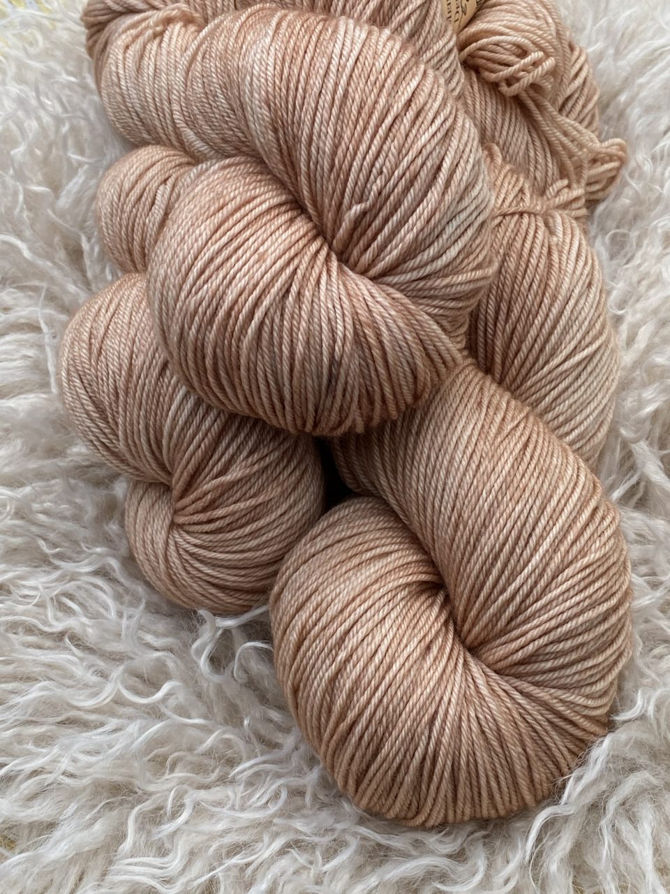 Merino 16 Micron - semi solid - Desert Parchment – Bild 3