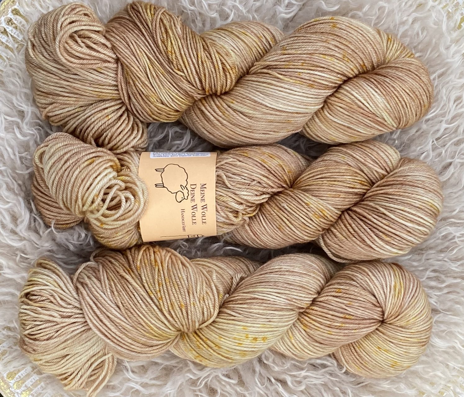 Merino 16 Micron - Ancient Sandstone – Bild 3