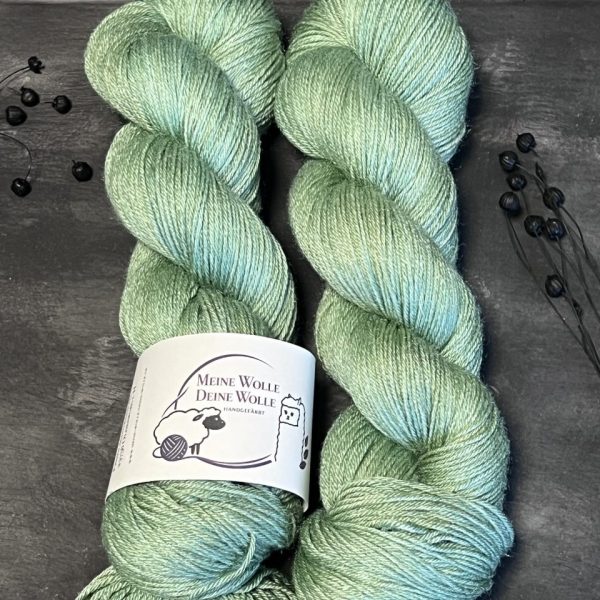 MerinoSeide 70/30 - semi solid - Mint Cloud