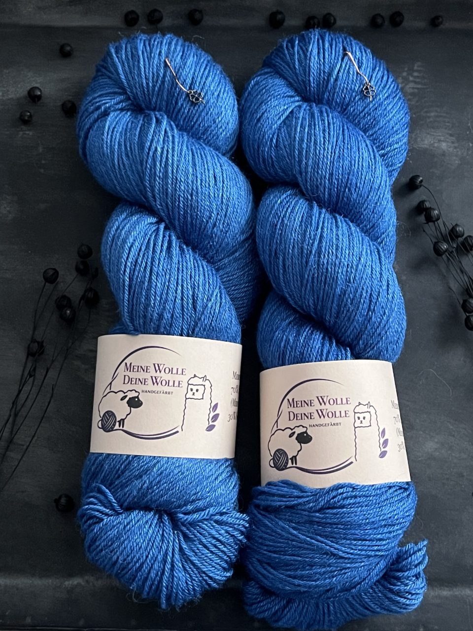 MerinoSeide 70/30 – semi solid – Deepsea Shine – Meine Wolle Deine Wolle