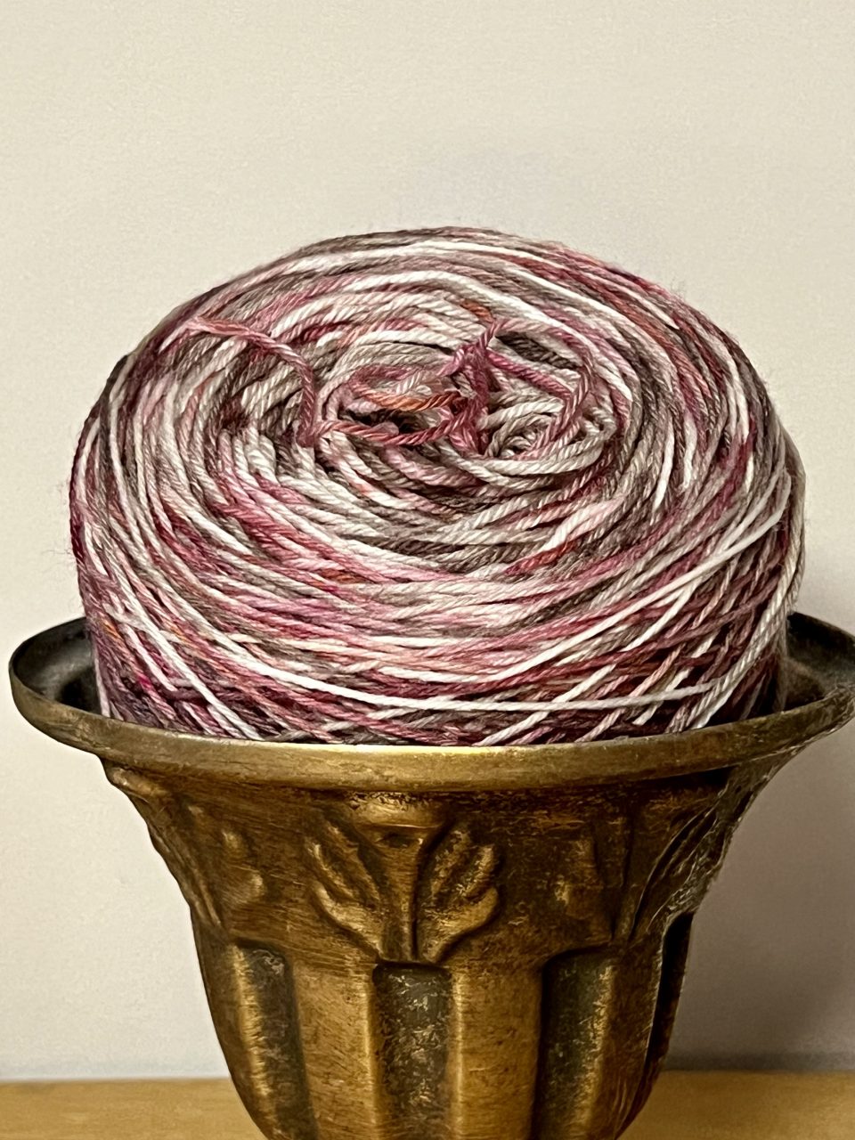 4-fach Sockenwolle fine - Sangreal – Bild 3