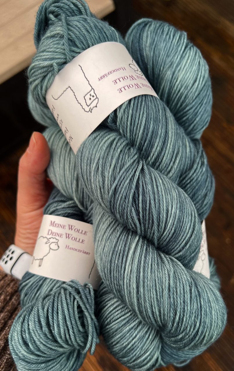 4-fach Sockenwolle extra fein - semi solid - Zeder