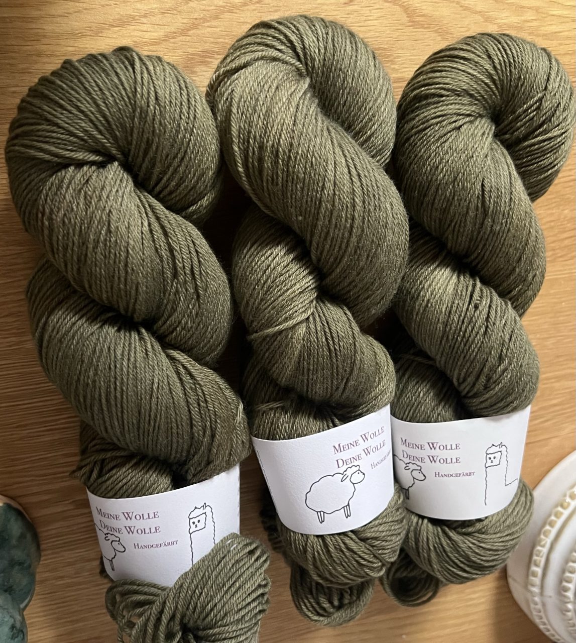 4-fach Sockenwolle extra fein - semi solid - Military