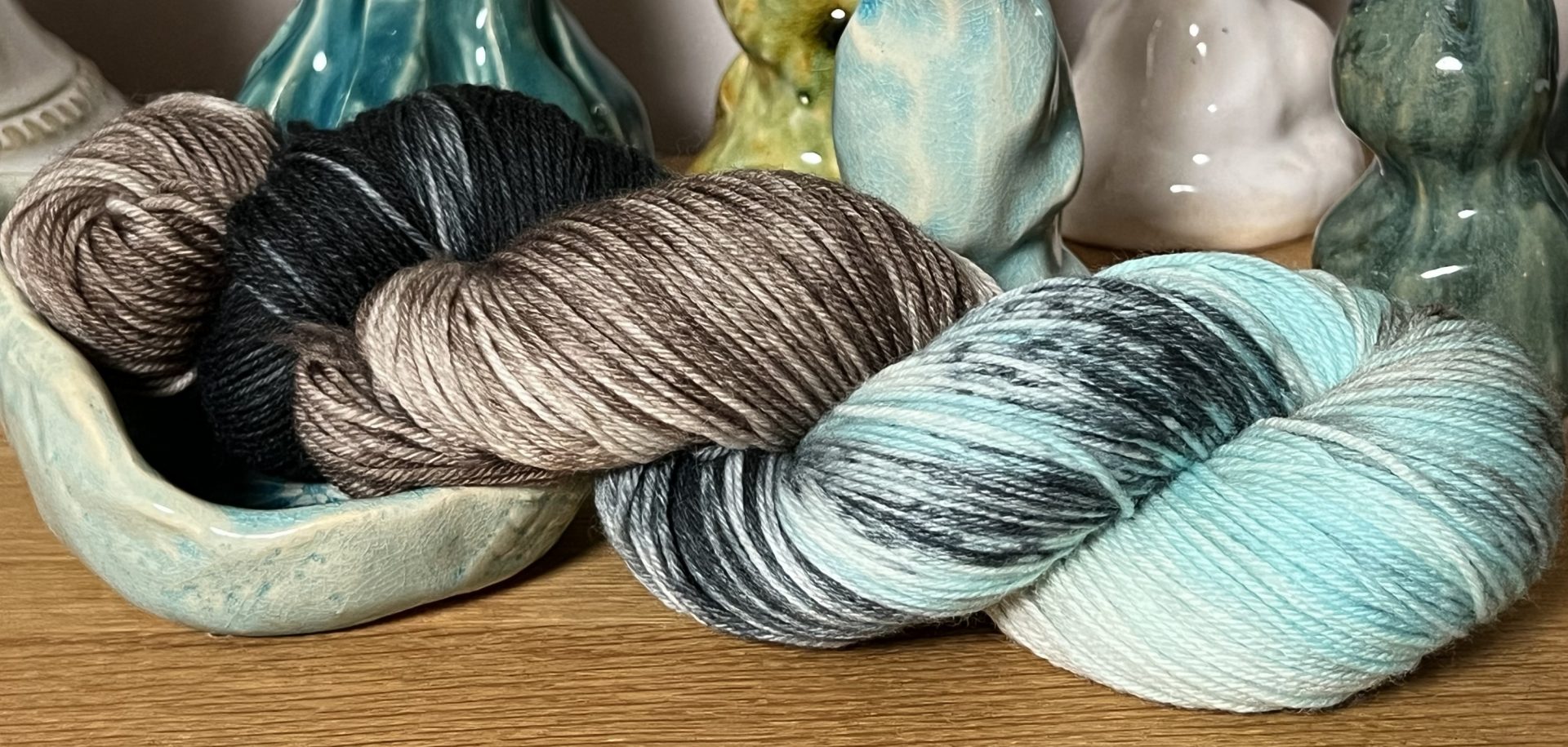 4-fach Sockenwolle extra fein - Cold Coastal – Bild 2