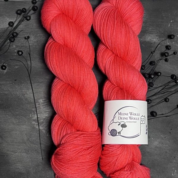 4-fach Sockenwolle extra fein - semi solid - Flamenco